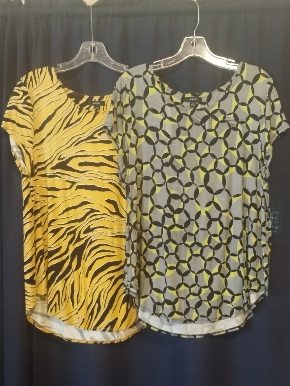 Alfani Gold and Black Zebra And Black And Green Short Sleeve Tee (paired set)